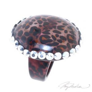 Anillo de Metacrilato CIR3ZIR de la Colección CORONA VENCIDA