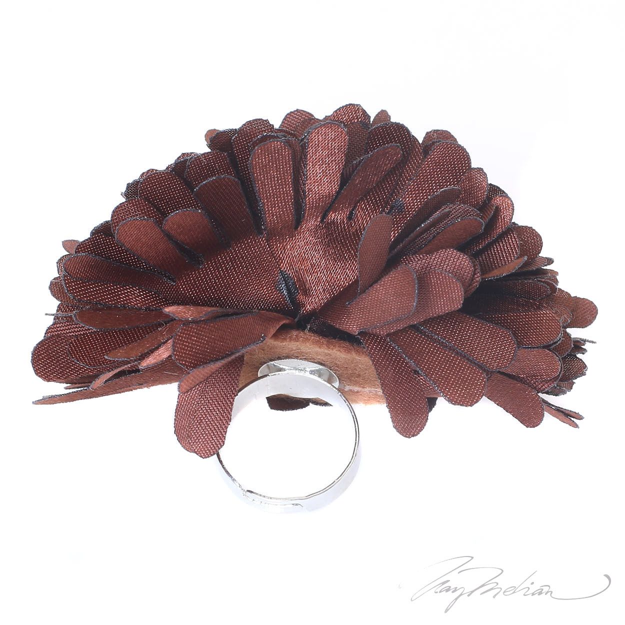 Anillo de Bisutería Flor de Tela FLOR2 Marrón de la Colección CORONA - Imagen 3