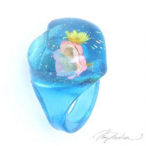 Anillo de Diseño Metacrilato Turquesa METACORAZ de la Colección CORONA