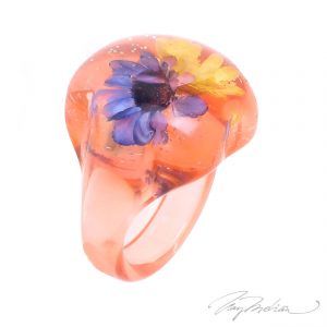 Anillo de Diseño Metacrilato Rosado METAFLOR de la Colección CORONA