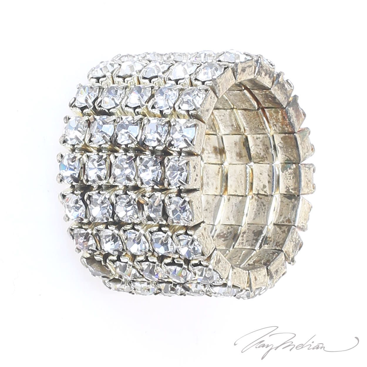 Anillo de Cristales Plateado STRASSARO de la Colección CORONA