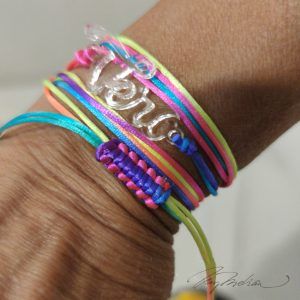 Pulsera NOMBRE Convertible en collar en Metacrilato y Acero. Personalizable